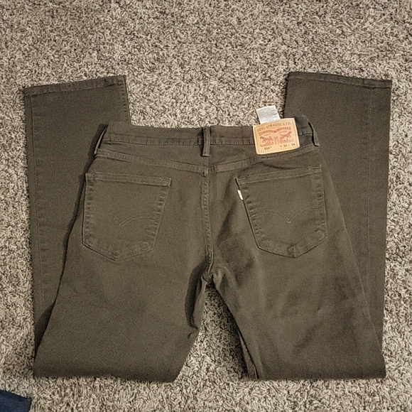 Men's Levi 514 Jeans - Picture 2 of 3